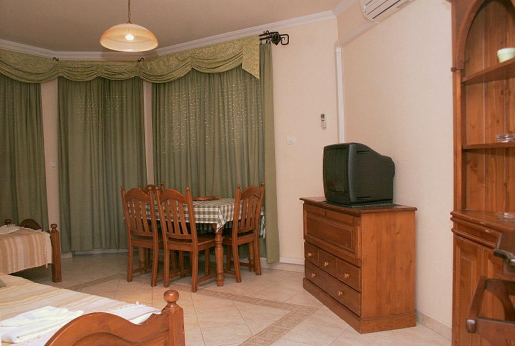 Margareta Apartmanhaz Hajduszoboszlo Room photo