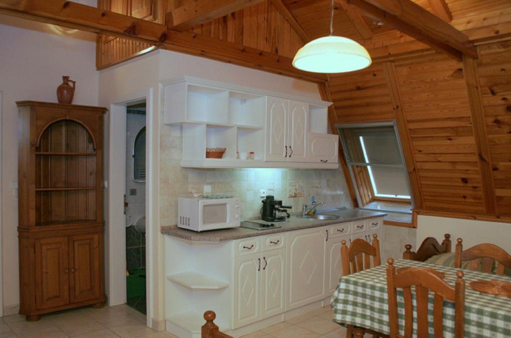 Margareta Apartmanhaz Hajduszoboszlo Room photo