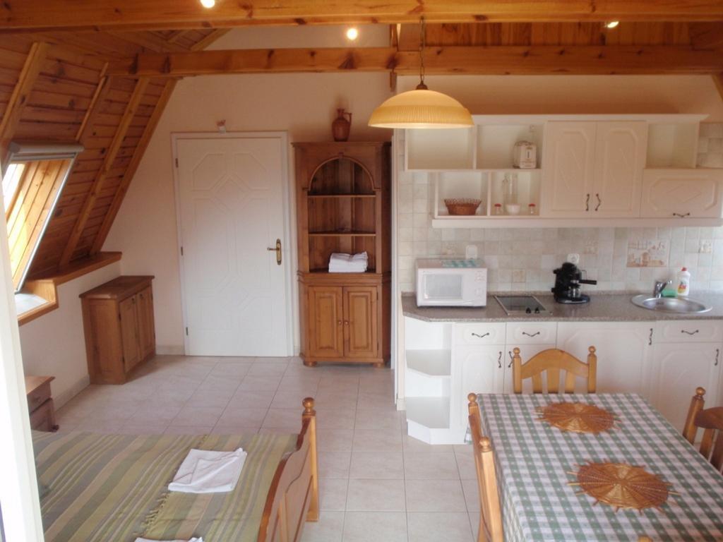 Margareta Apartmanhaz Hajduszoboszlo Room photo